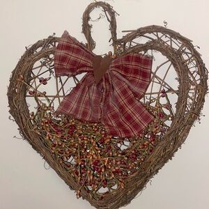 Grapevine Heart Wall Hanging With Country Accents